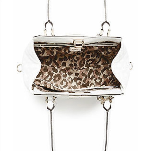 GUESS OPHELIA SATCHEL WITH MATCHING WALLET - Picture 3 of 5